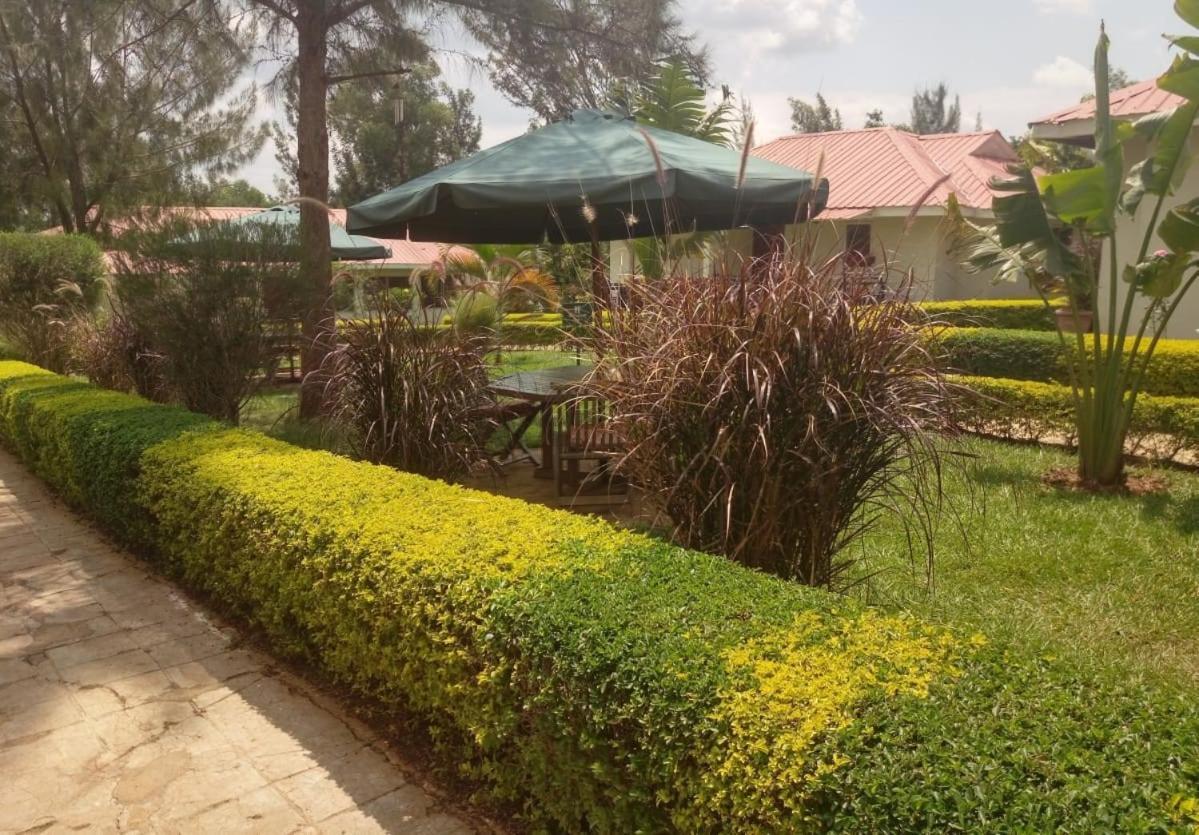 Jabali Country Lodge Kabondo Exterior foto